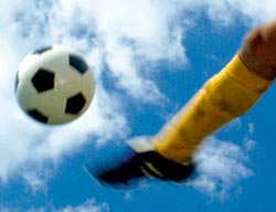 Real Madrid and Chelsea football clubs train using the interval 4X4 method developed by NTNU Professors Jan Helgerud and Jan Hoff.