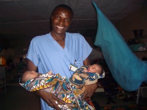 One of the biggest challenges facing health care workers in Sierra Leone is providing emergency surgical care to pregnant women. CapaCare provides this training. Photo: CapaCare.org