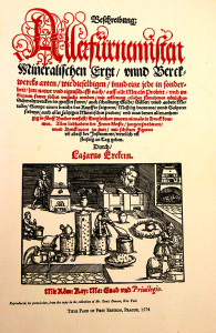 Pål Ulseth og Otto Lohne holdt seg til en oppskrift fra 1574 av den sachsiske og böhmiske myntmesteren Lazarus Ercker. Foto: Idun Haugan, NTNU