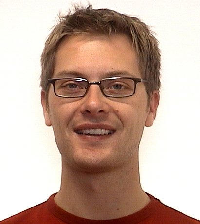 Portrett av mann med briller