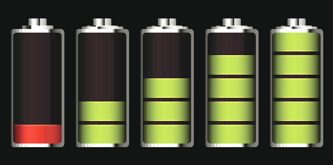 Batteriene må bli mer effektive, mindre, kjappere å lade, tåle både ulike temperaturer. For å klare det jobber forskere med å få hver enkelt del i batteriene være optimale. Sveip på mobil eller klikk på pil på større skjerm, for å se bilder fra forskernes hverdag. Illfoto: Thinkstock