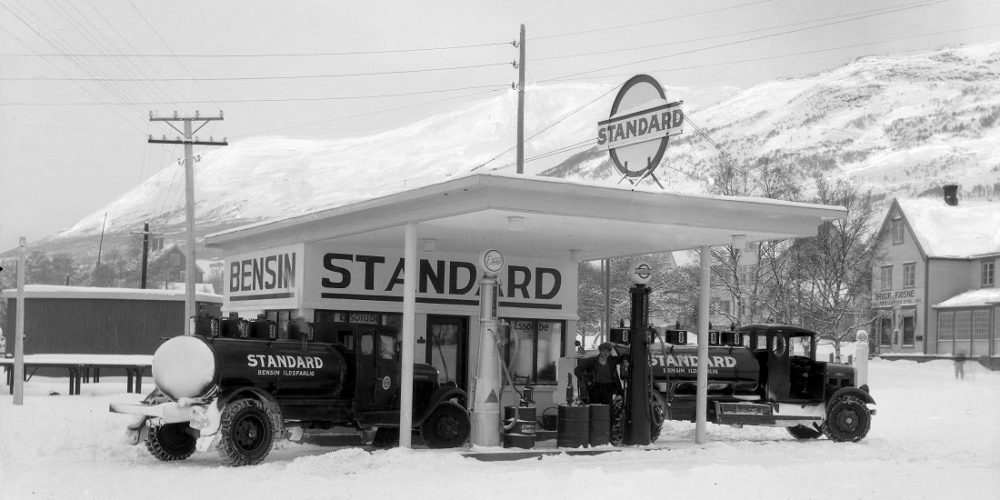Standard Oils stasjon på Oppdal i Trøndelag.