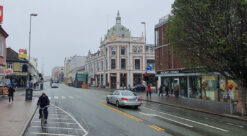Bedre bytrafikk var målet da Trondheim gjorde en av sentrumsgatene til miljøgate