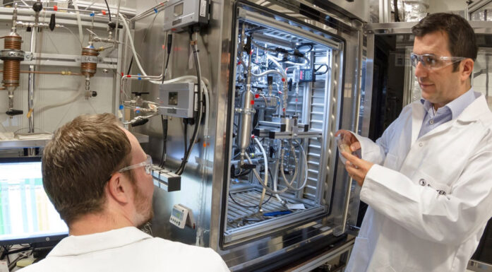 Membranteknologi utvikles i denne laben hos SINTEF.