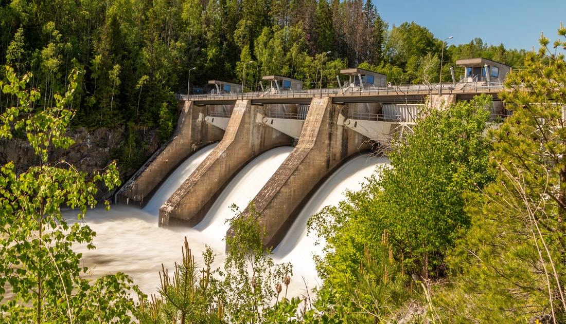 Vasskraft. Bildet viser en dam bygget for vannkraft.