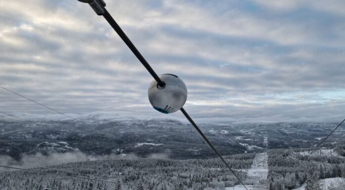 Heimdall-kula er en sensorpakke som finner ledig plass i strømnettet. Foto: Heimdall Power