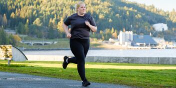 Mikrotrening. Person om løper