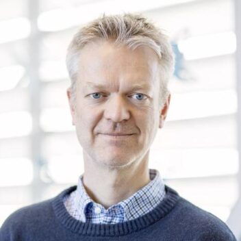 Ryggplager. Bildet viser Paul Jarle Mork.