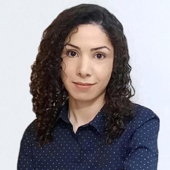 Drav. Bildet viser Toktam Farjami.