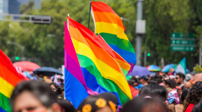 Minoriteter er under press også i Norge. Her fra en prideparade. Foto: Adobe Stock