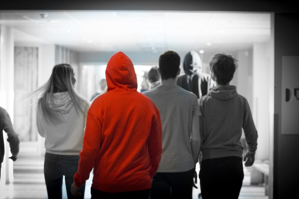 Noen elever faller utenfor fordi skolen ikke gir nok utfordringer. Illustrasjonsfoto: Colourbox