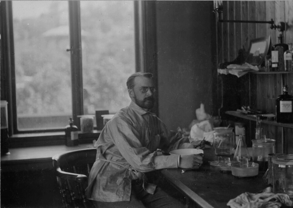 Bildet viser botanikeren Mikael Heggelund Foslie.