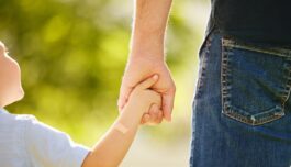 Kan biologien avsløre manipulering av barnet?