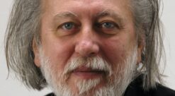 Krasznahorkai. Bildet viser forfatter László Krasznahorkai.