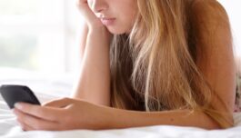 Sexting: Mange unge sexter på sosiale medier