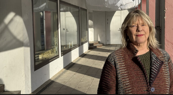 Portrettfoto av en kvinne.