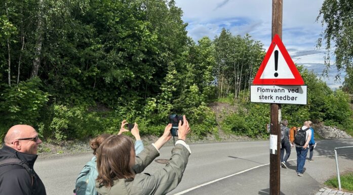 Hva er de beste tiltakene mot flom? Overvannseksperter på befaring i Asker. Foto: Ida Rambæk. Foto: Ida Rambæk